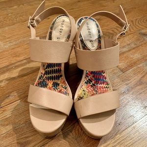 Madden Girl Elemennt Tan Wedges
